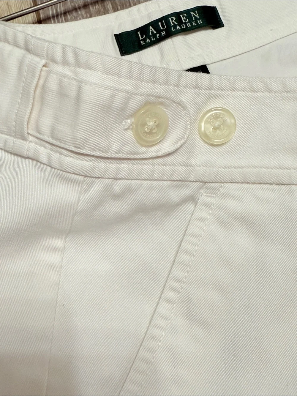 Ralph Lauren off-White 13”  Shorts 97% Cotton 3% Elastin